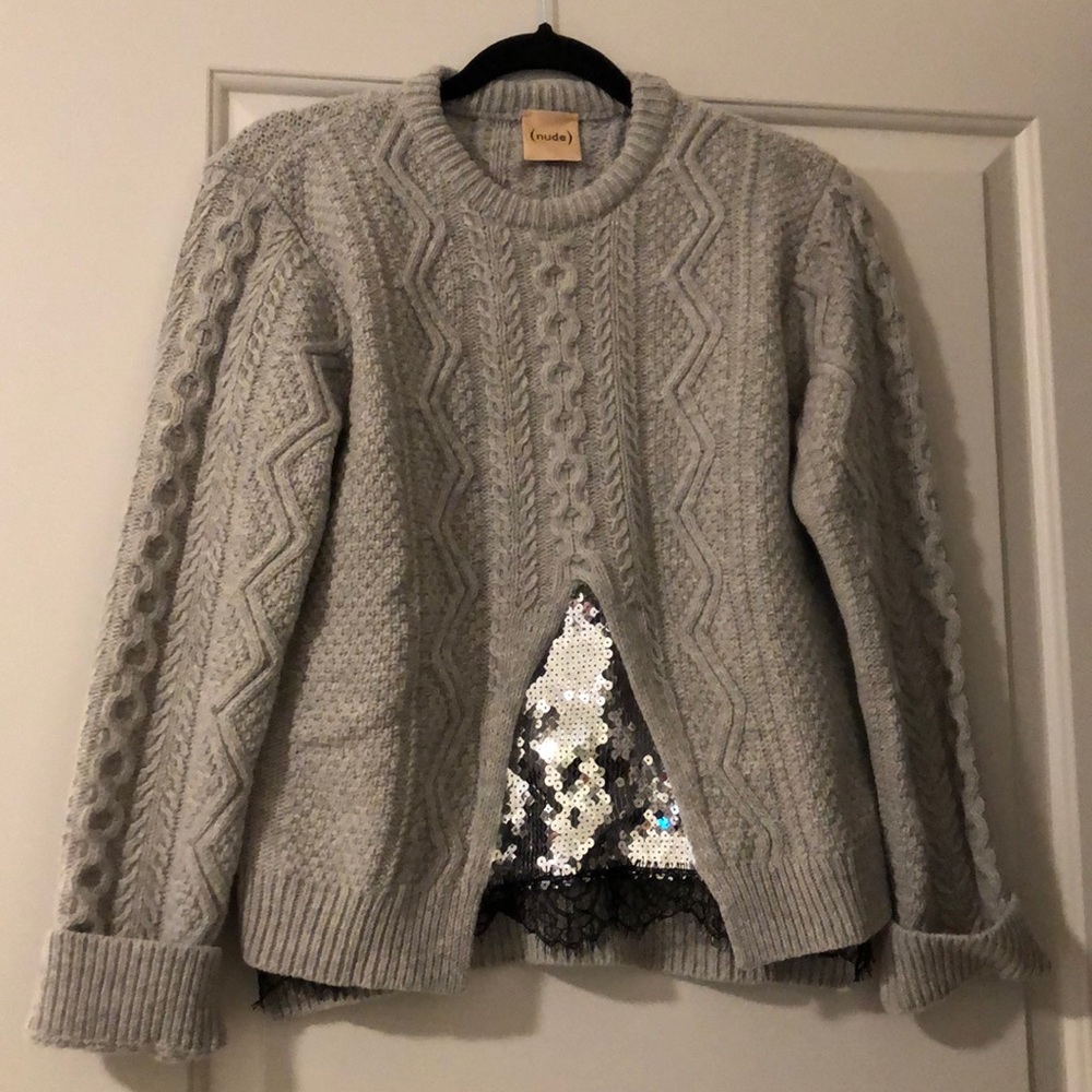 Sweater with sequin underlay